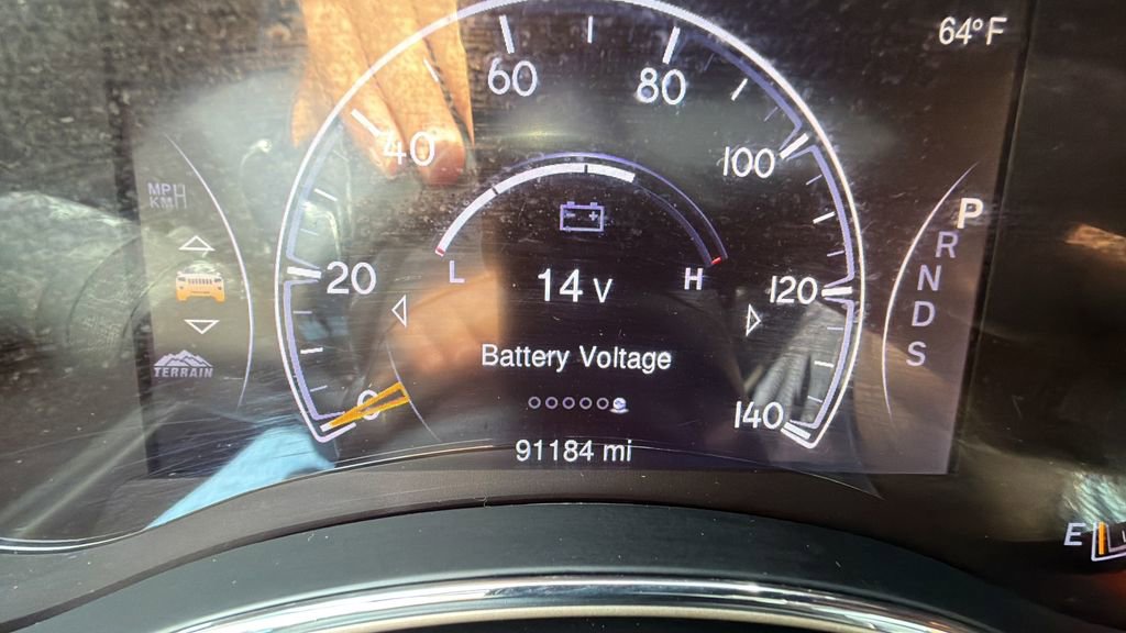 Used 2014 Jeep Grand Cherokee Limited AWD/4WD image 15