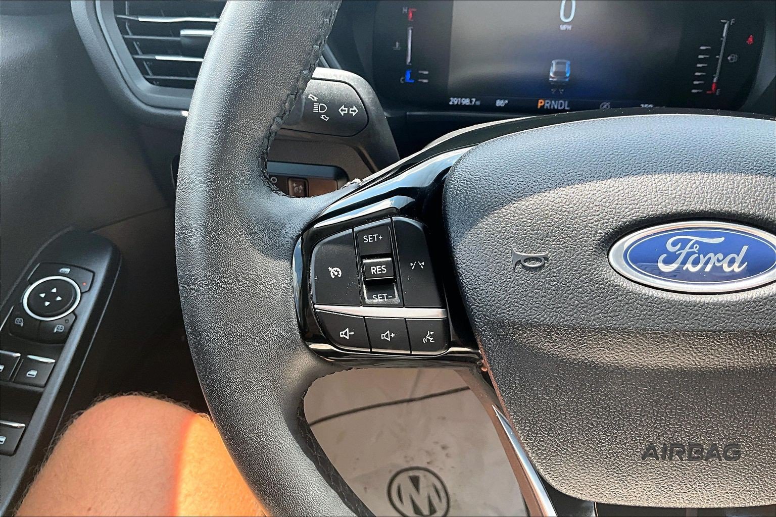 Used 2023 Ford Escape Active AWD/4WD image 22