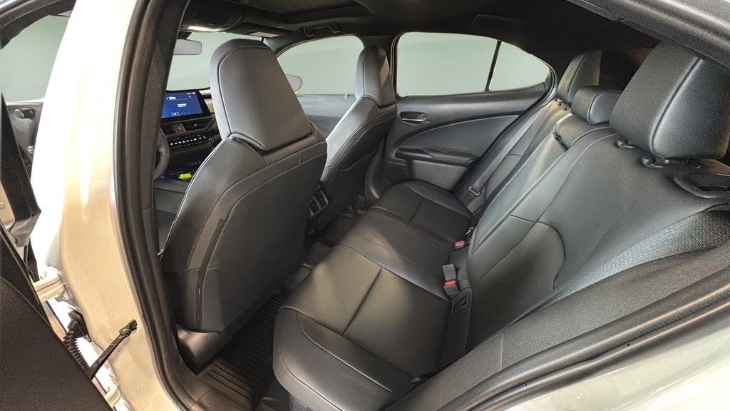 New 2026 Lexus UX 300h AWD image 13