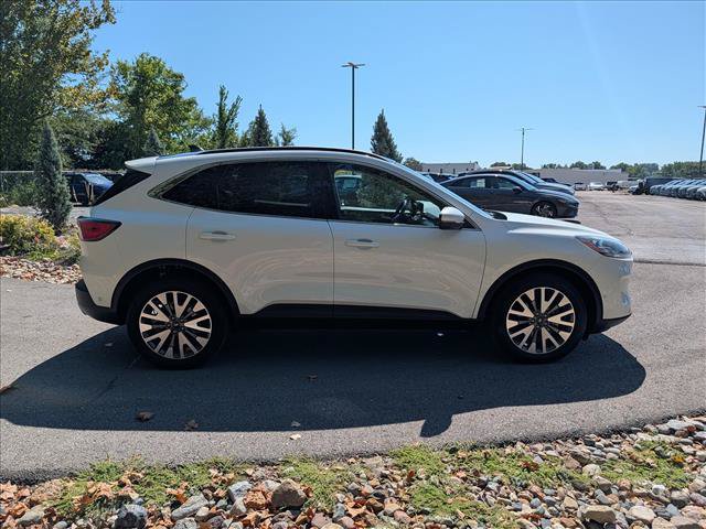 Used 2020 Ford Escape Titanium AWD/4WD image 6