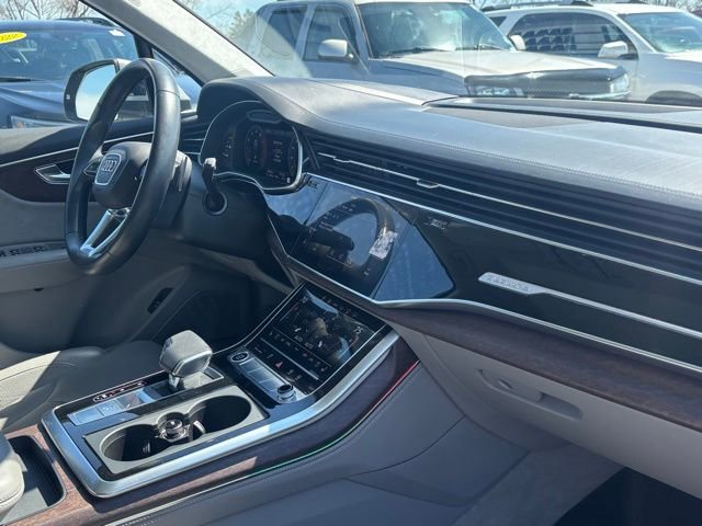 Used 2021 Audi Q7 3.0T Prestige image 16