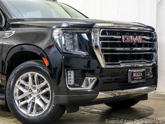 Used 2022 GMC Yukon SLT w/ SLT Luxury Package AWD/4WD image 4