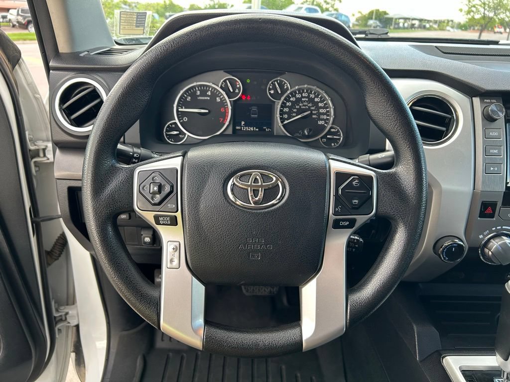 Used 2017 Toyota Tundra SR5 w/ SR5 Upgrade Package AWD/4WD image 21