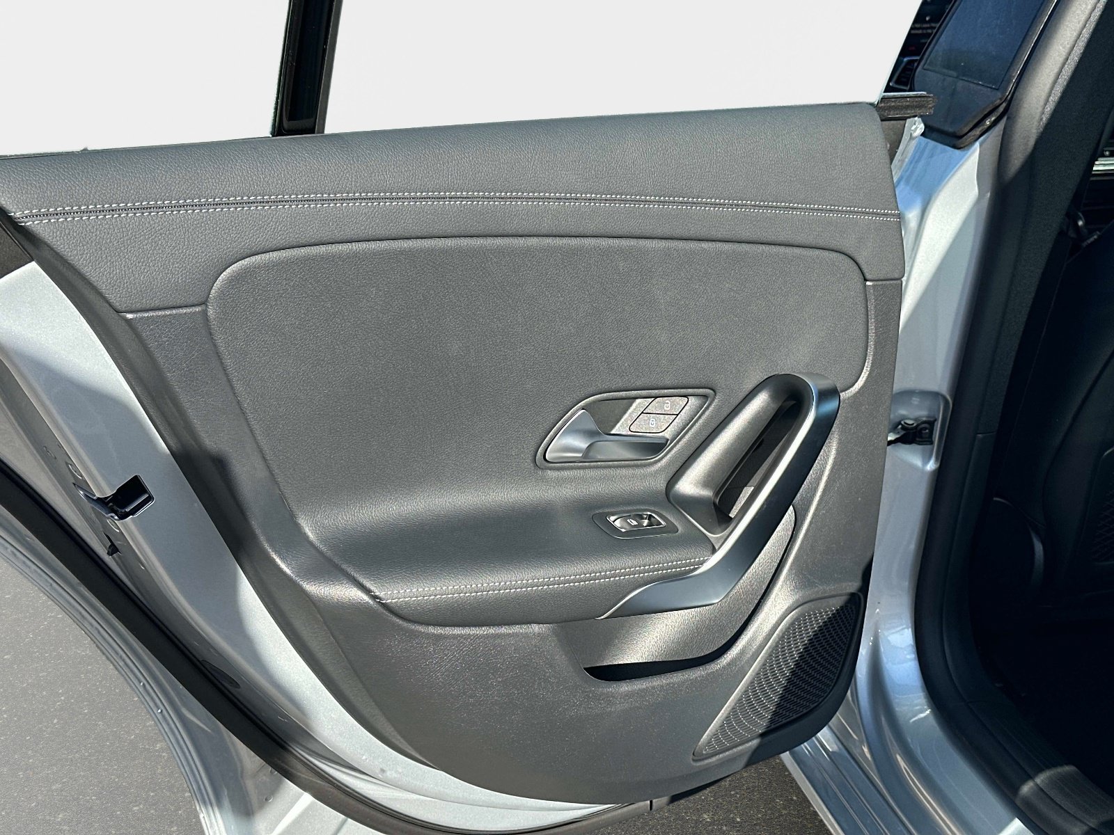Certified 2026 Mercedes-Benz CLA 250 4MATIC image 12
