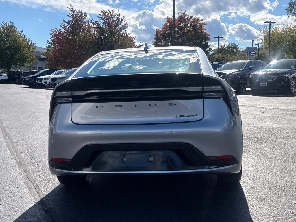 Certified 2023 Toyota Prius Prime FWD image 6