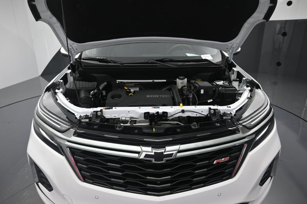 Certified 2022 Chevrolet Equinox RS w/ Infotainment Package FWD image 28