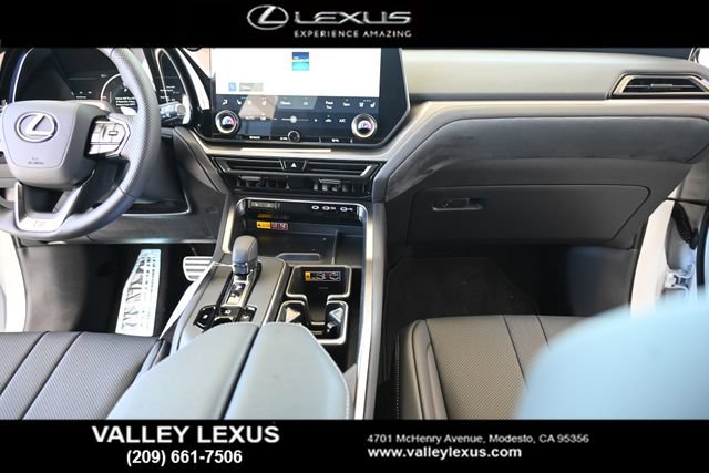 New 2026 Lexus TX 500h AWD image 20