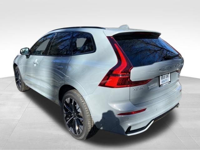 New 2026 Volvo XC60 T8 Plus w/ Climate Package AWD/4WD image 5