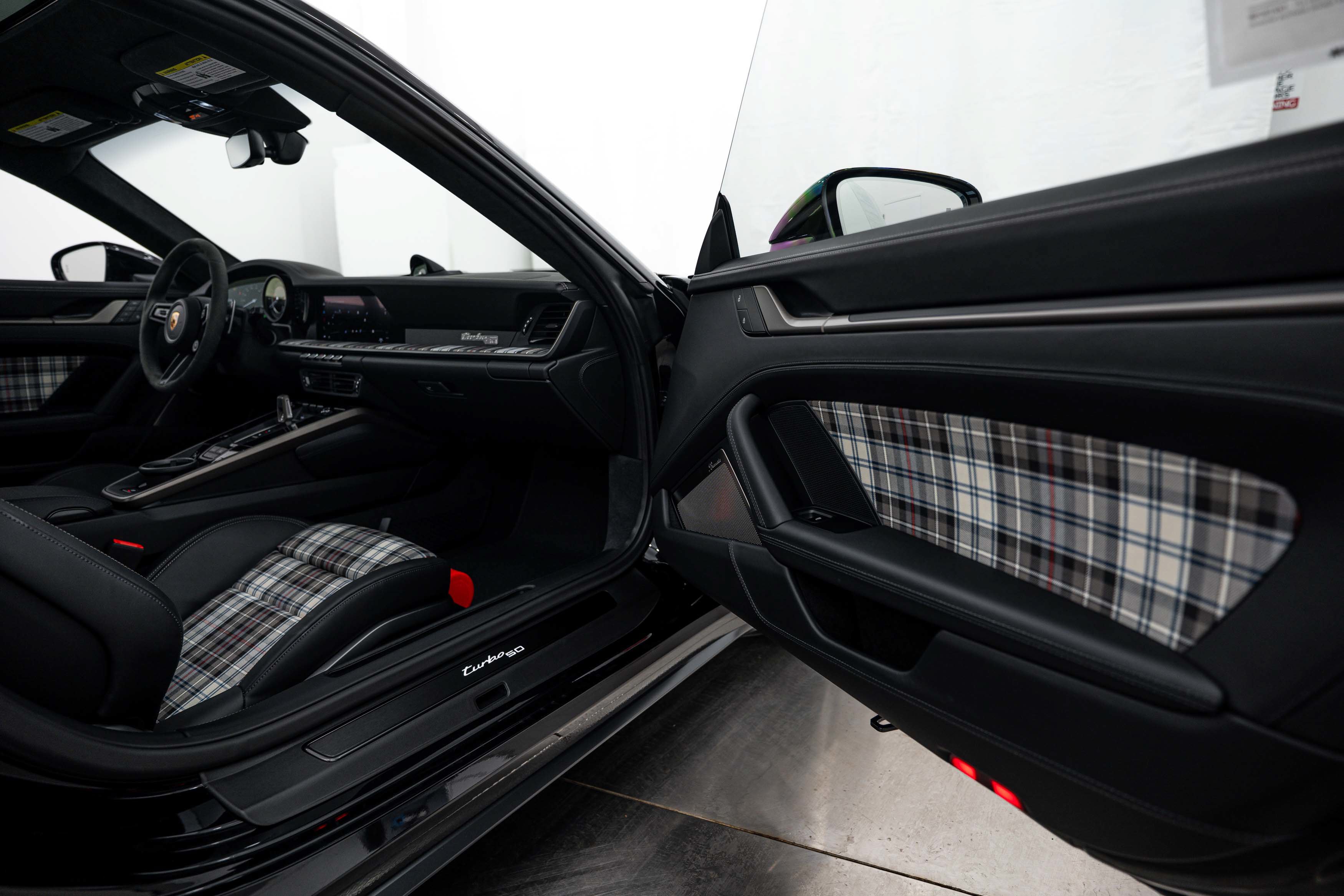 Certified 2025 Porsche 911 Turbo S AWD/4WD image 16
