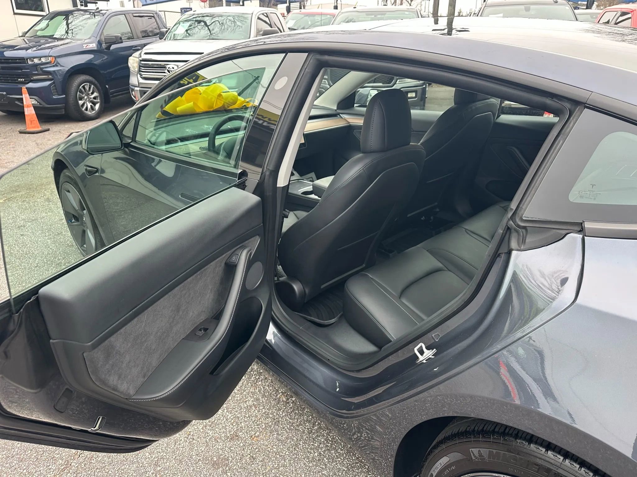 Used 2023 Tesla Model 3 Standard Range RWD image 15