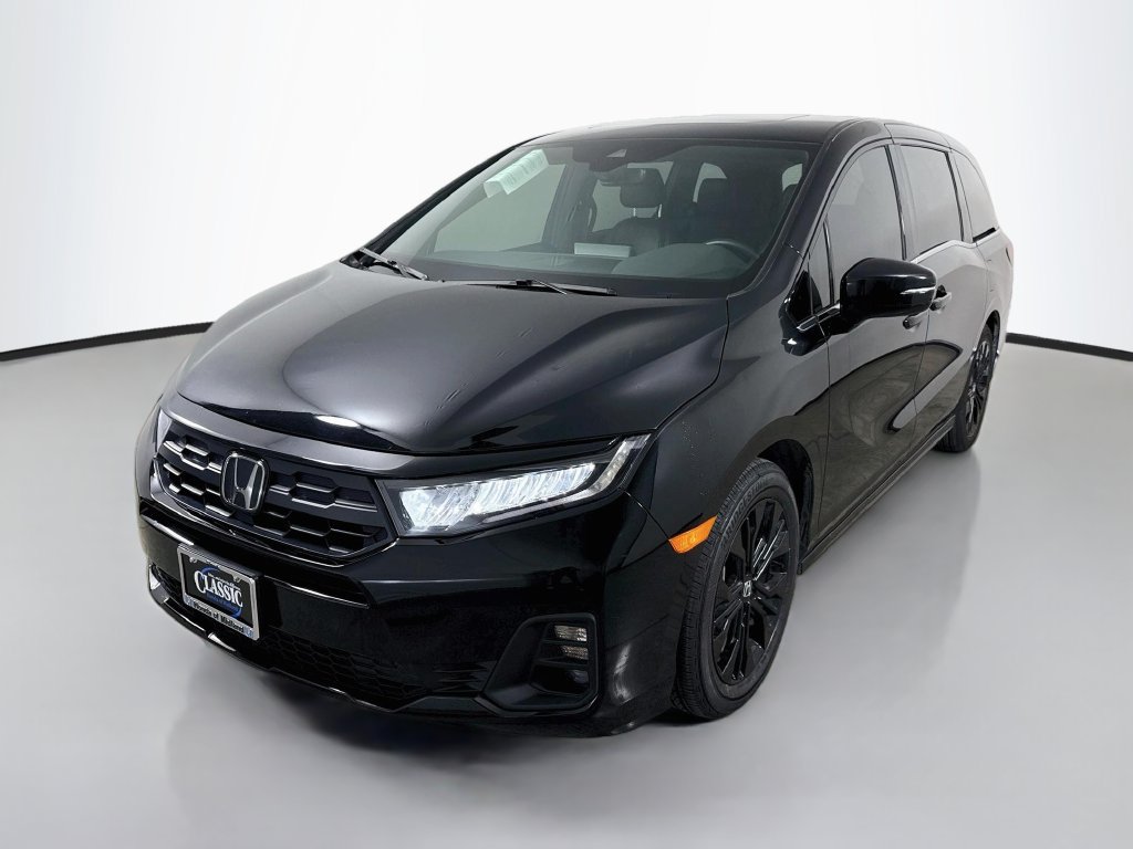 Used 2026 Honda Odyssey Sport-L image 3
