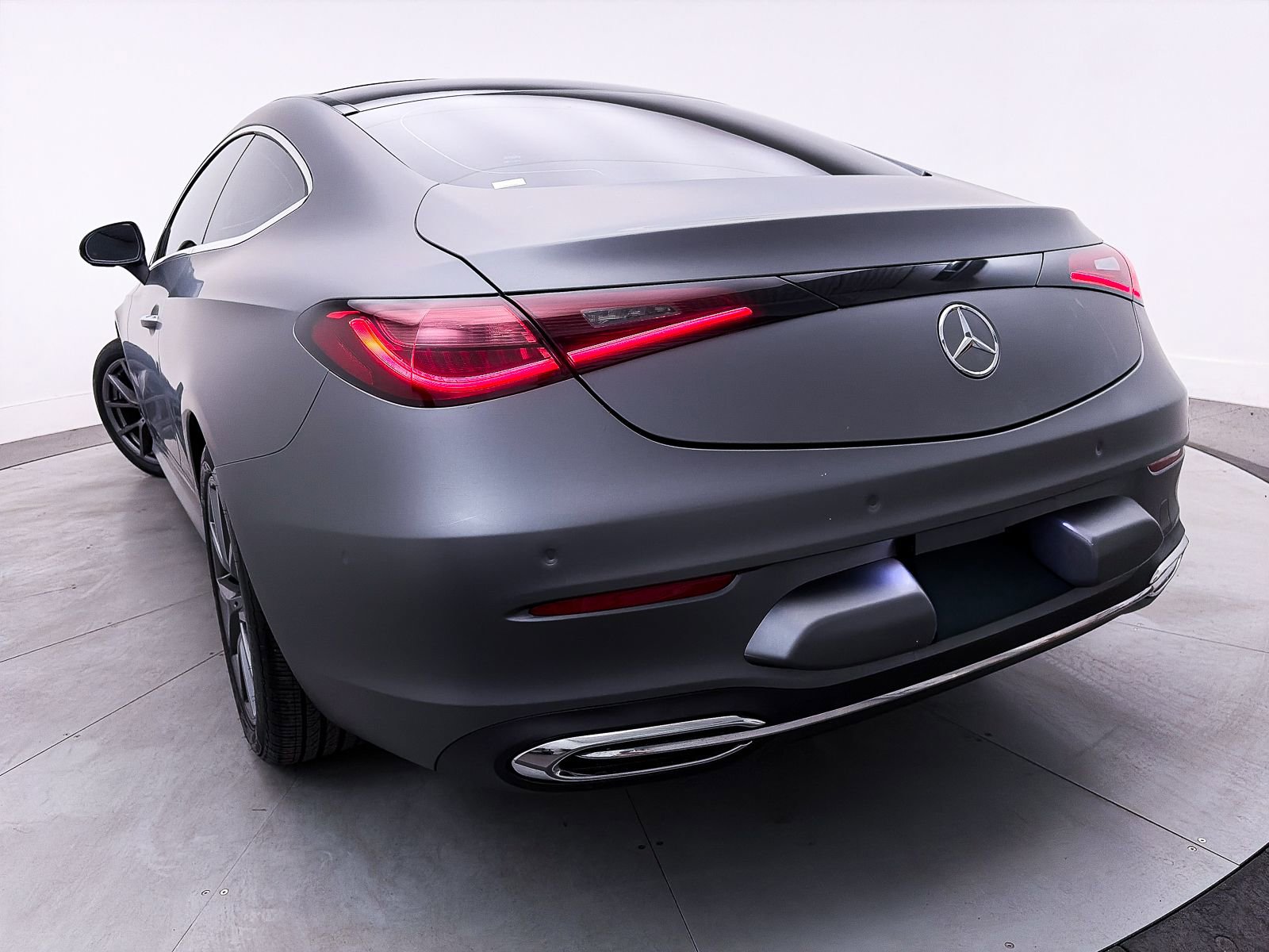 Used 2024 Mercedes-Benz CLE 300 4MATIC Coupe image 10