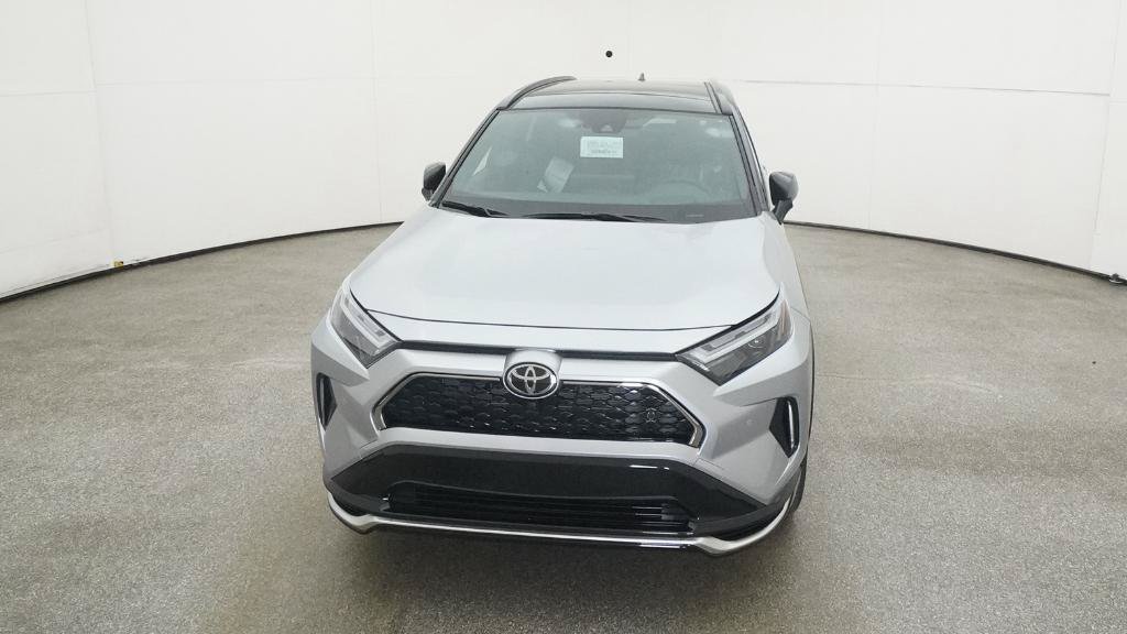 New 2025 Toyota RAV4 XSE w/ Premium Package AWD/4WD image 2