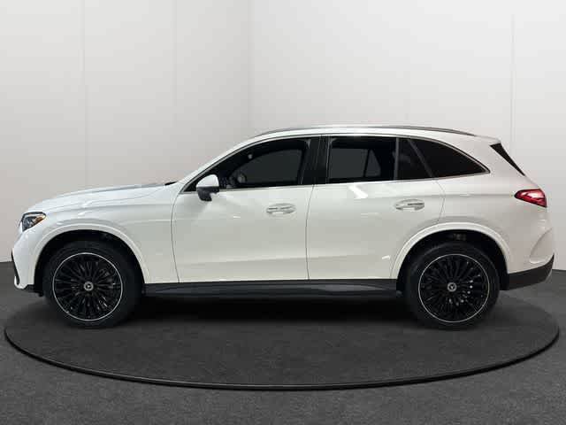 Certified 2026 Mercedes-Benz GLC 300 4MATIC image 3
