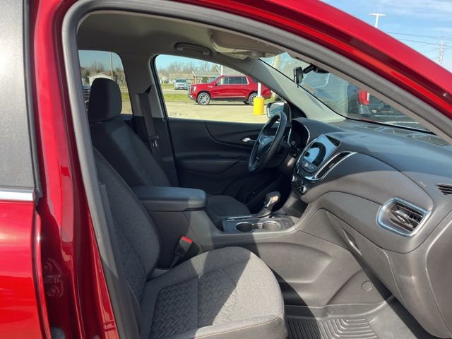 Used 2023 Chevrolet Equinox LT FWD image 18