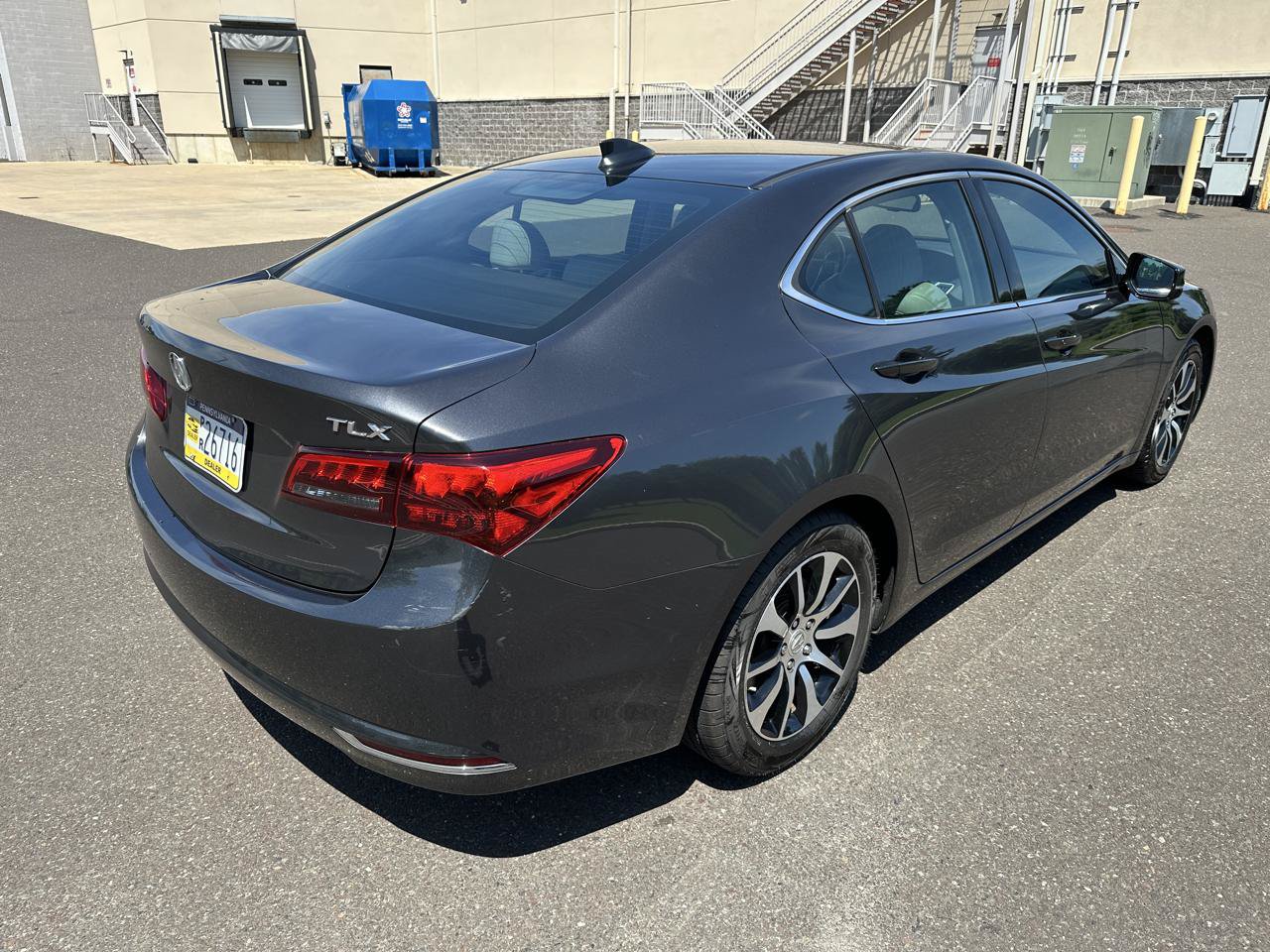 Used 2016 Acura TLX FWD image 6