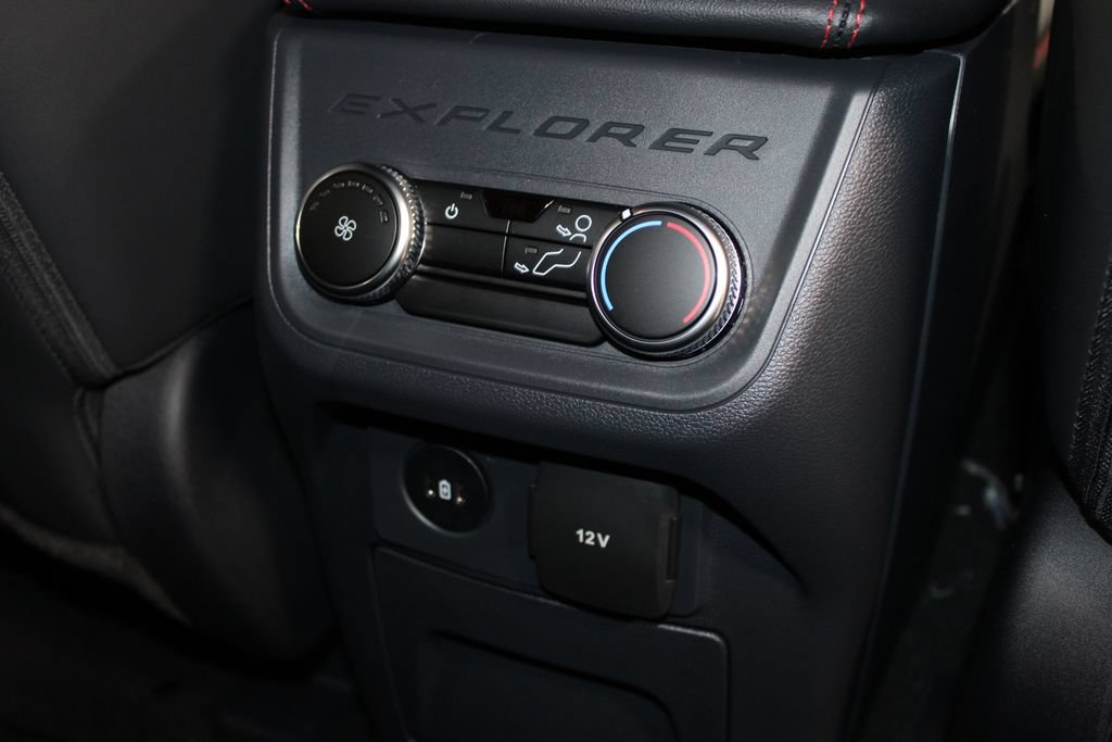 New 2026 Ford Explorer ST-Line AWD/4WD image 35