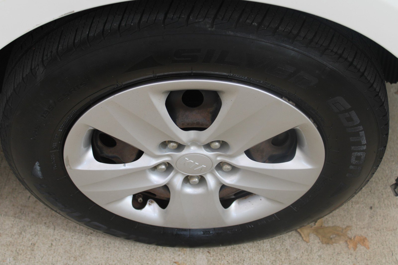 Used 2017 Kia Forte LX image 20