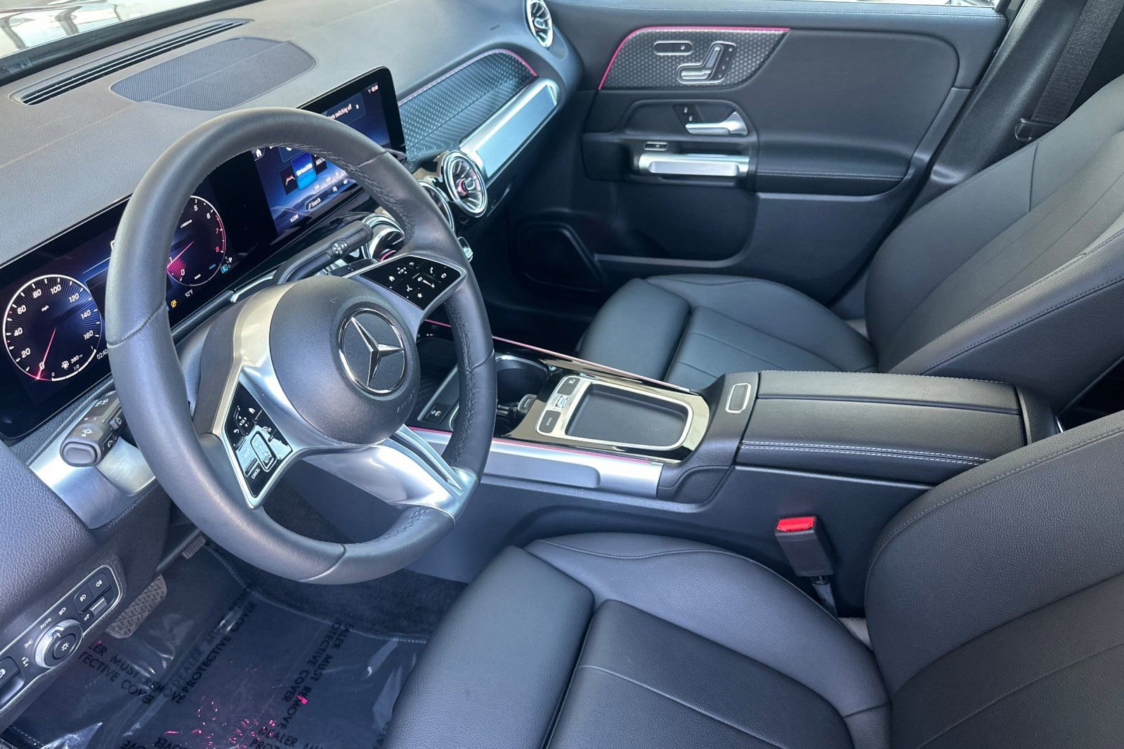 Certified 2024 Mercedes-Benz GLB 250 image 10