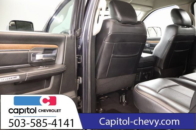 Used 2017 RAM 1500 Laramie w/ Convenience Group AWD/4WD image 29