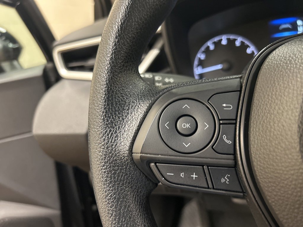 Used 2024 Toyota Corolla LE image 21