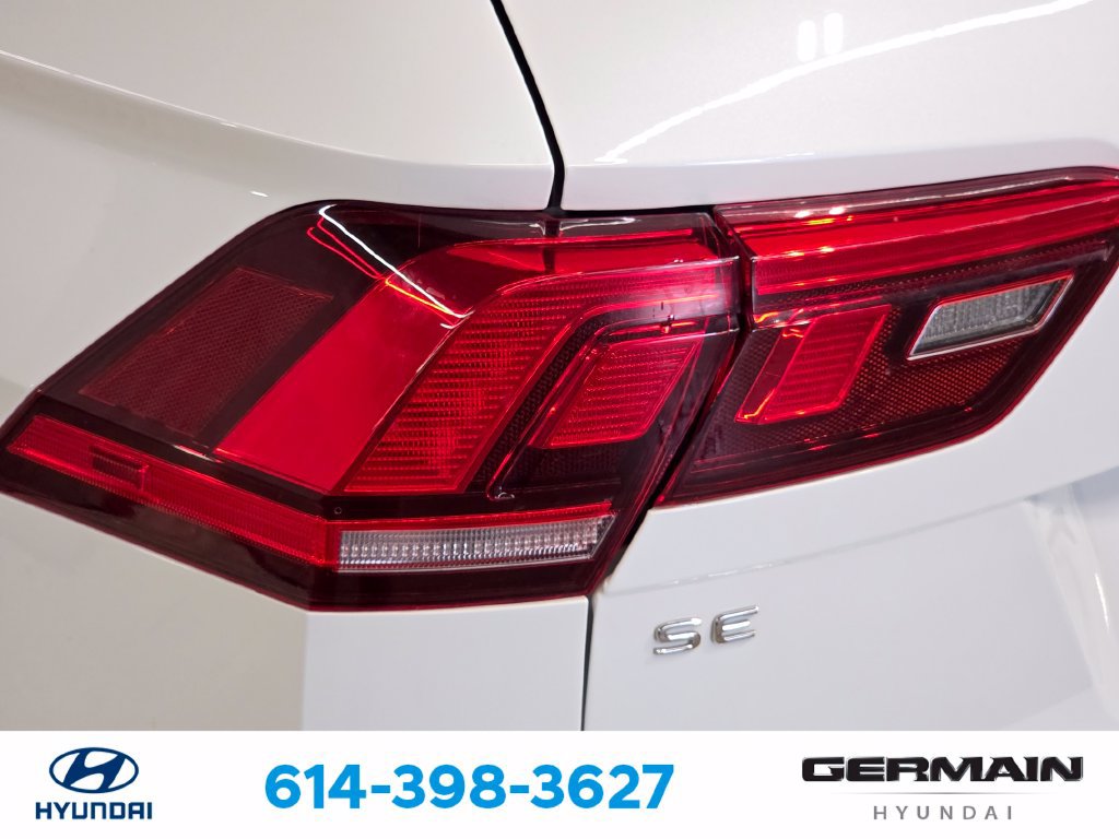 Used 2024 Volkswagen Tiguan SE R-Line AWD/4WD image 15