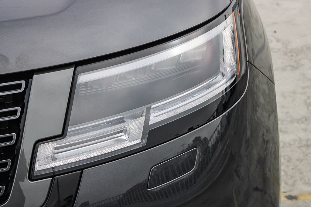 Used 2024 Land Rover Range Rover Autobiography AWD/4WD image 5