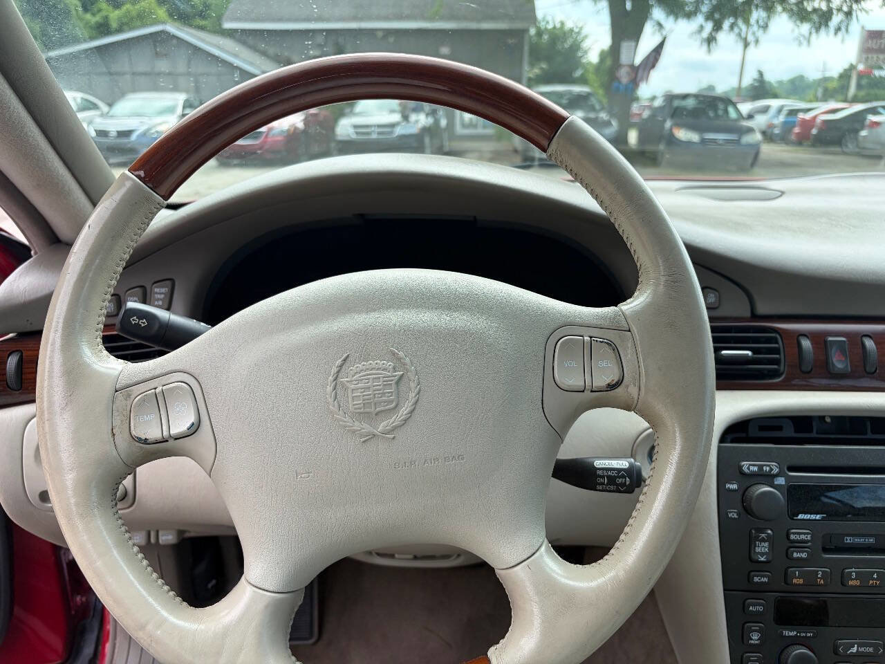 Used 1998 Cadillac Seville STS w/ Heated Seats Pkg FWD image 14