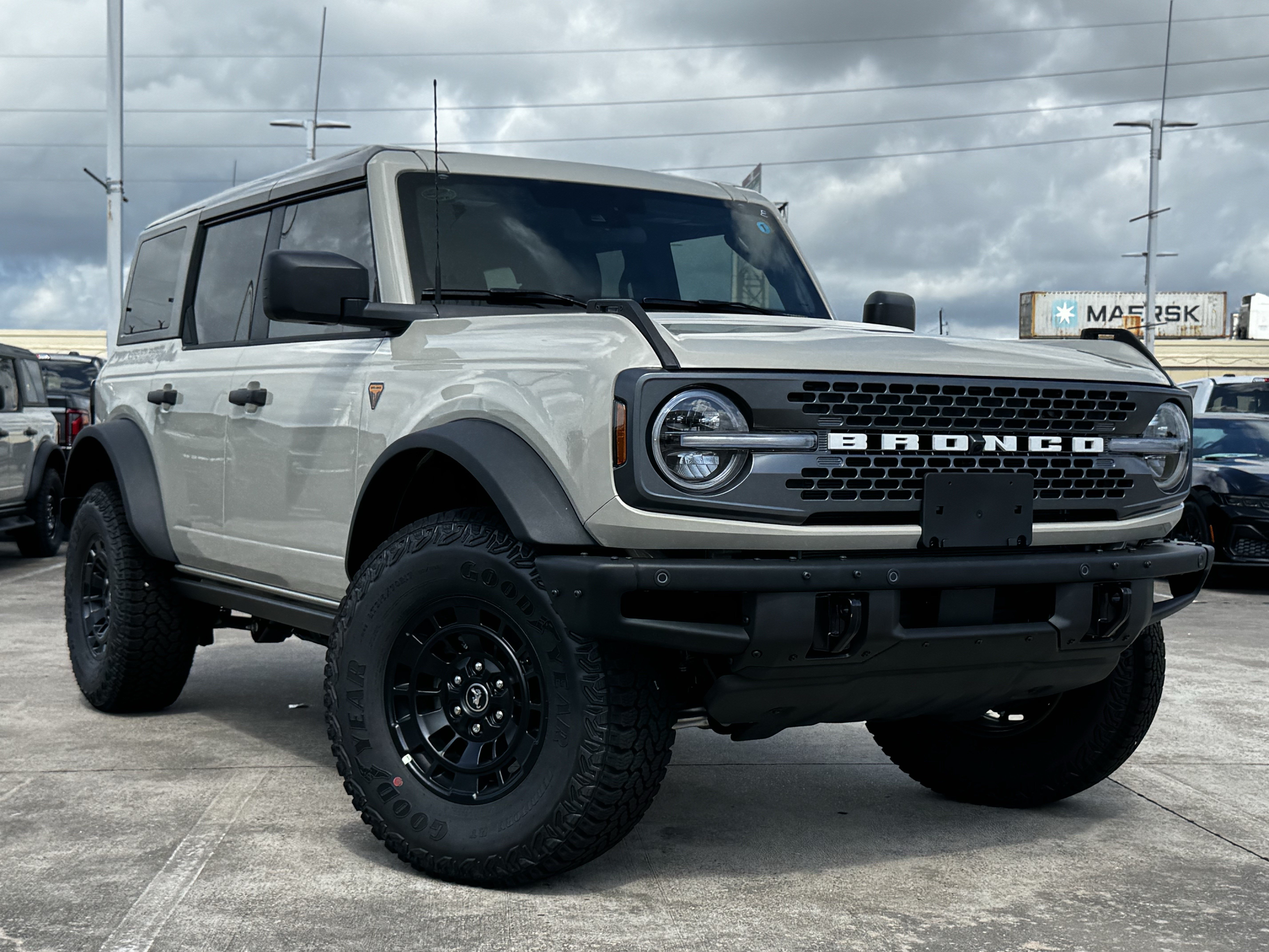 New 2026 Ford Bronco Badlands AWD/4WD video 2
