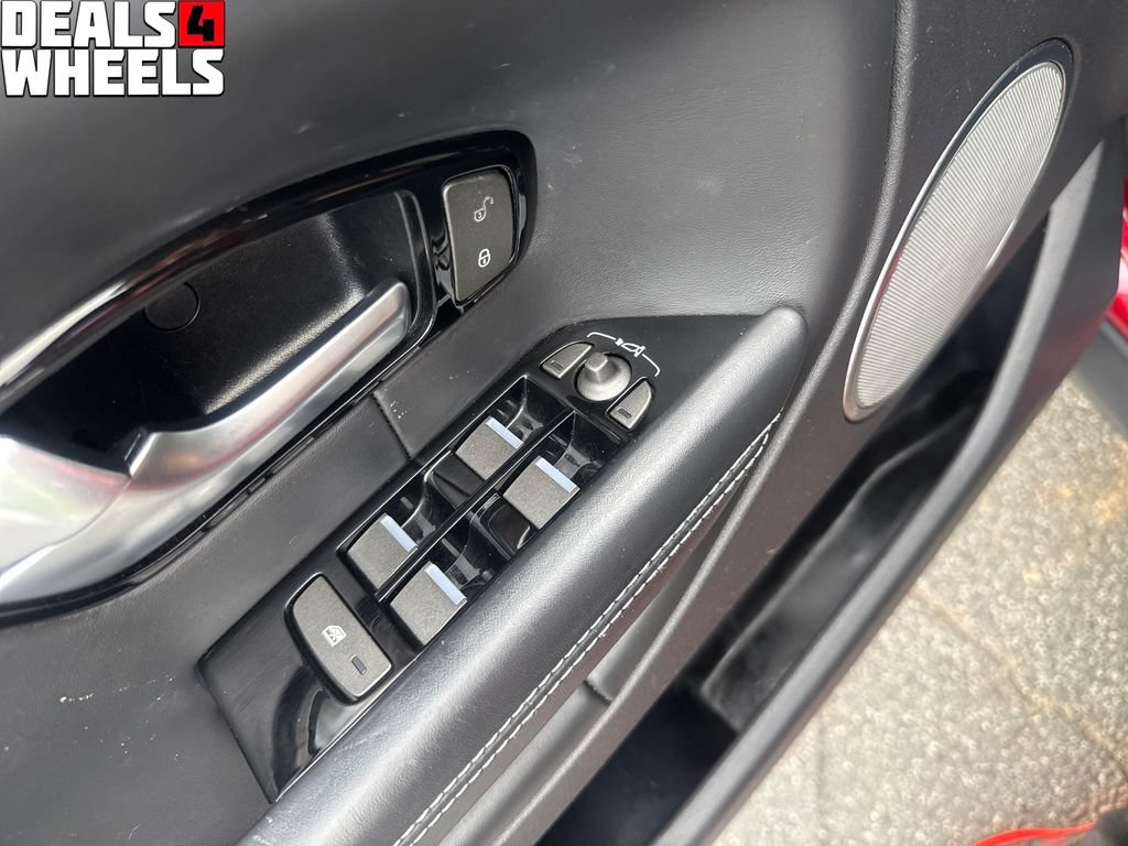 Used 2019 Land Rover Range Rover Evoque HSE AWD/4WD image 11