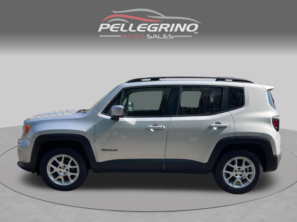 Used 2019 Jeep Renegade Latitude w/ Cold Weather Group AWD/4WD image 3