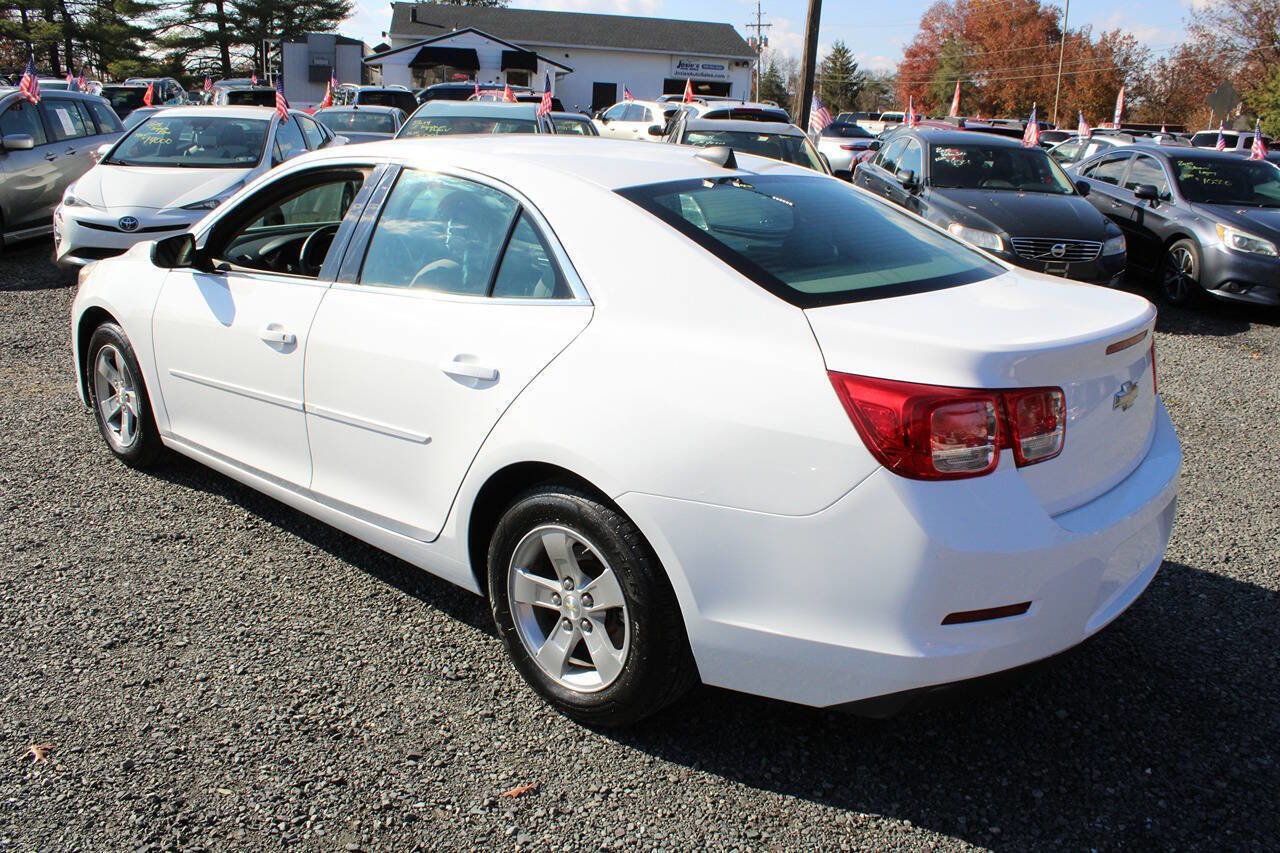 Used 2014 Chevrolet Malibu LS w/ Protection Package image 9