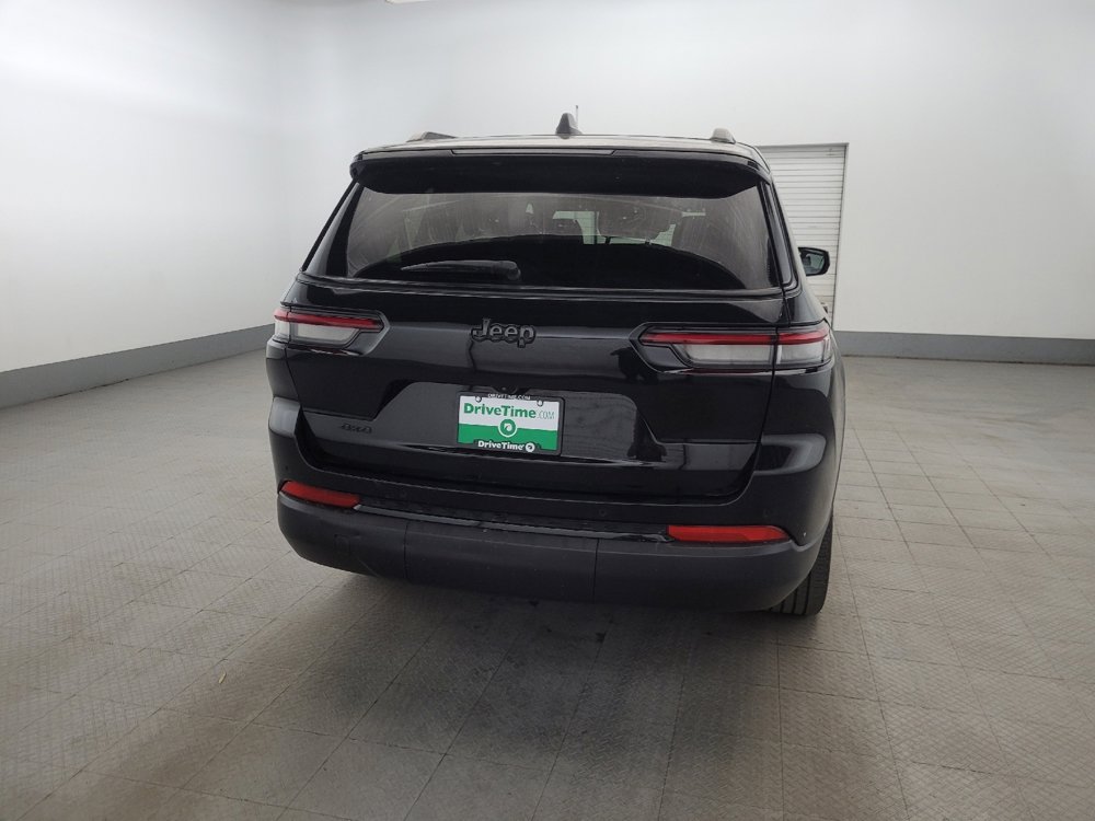 Used 2023 Jeep Grand Cherokee L Laredo image 7