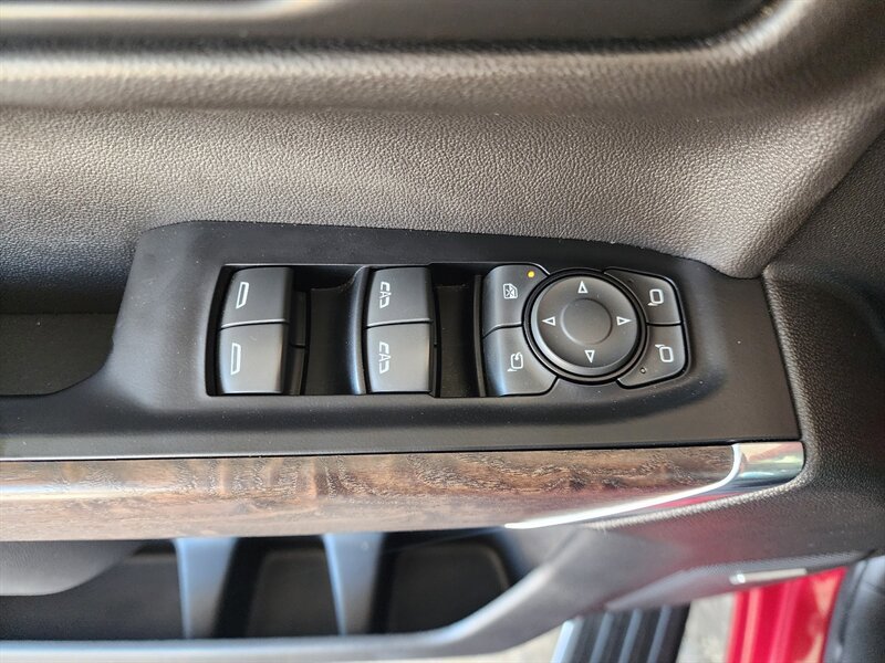 Used 2019 GMC Sierra 1500 Denali w/ Denali Ultimate Package AWD/4WD image 24