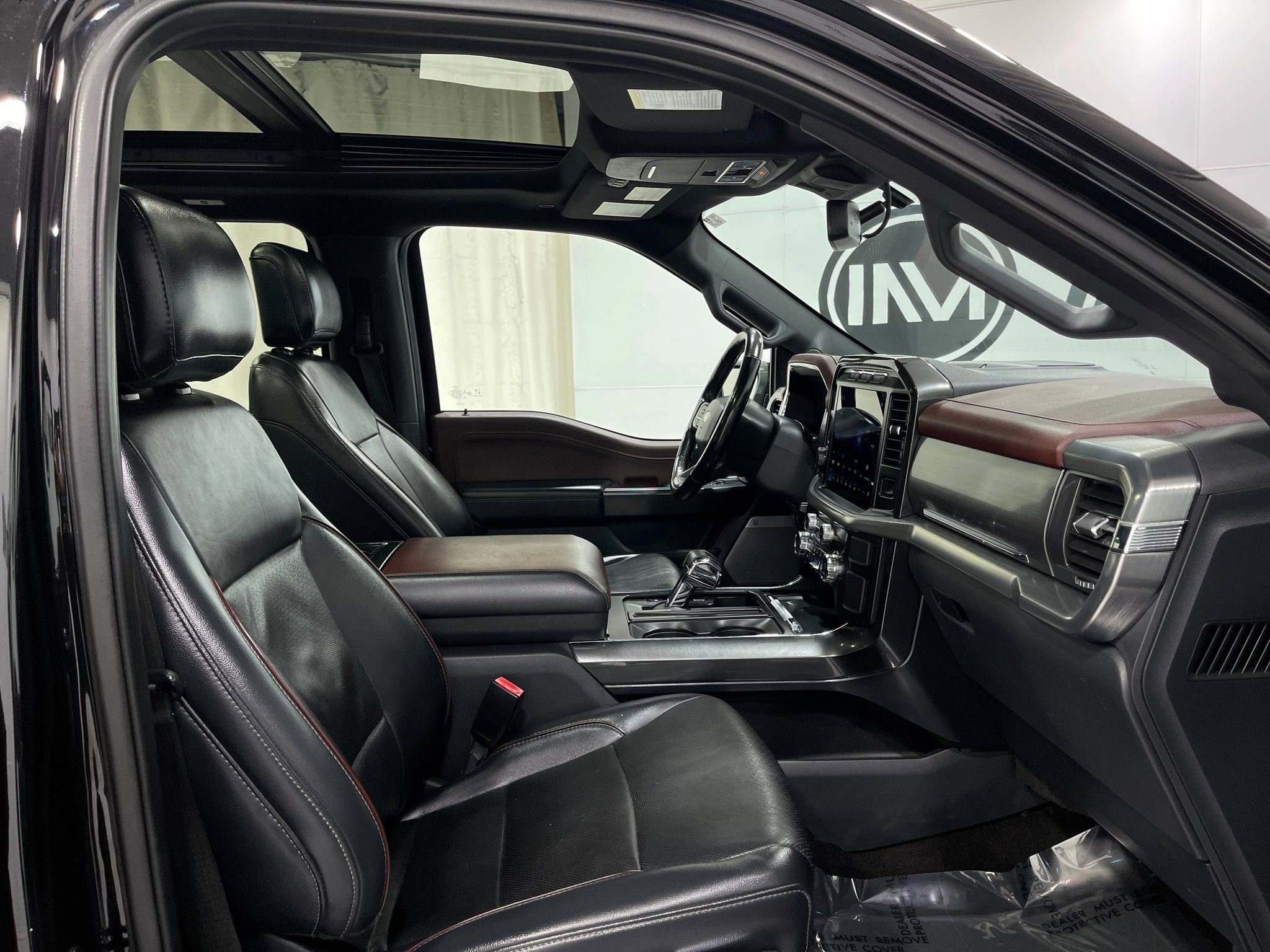Used 2021 Ford F150 Lariat w/ Equipment Group 502A High AWD/4WD image 31