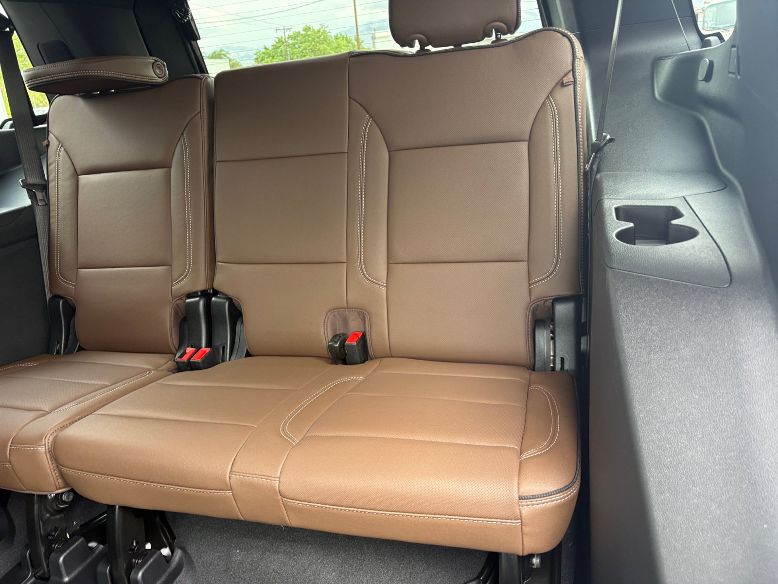 New 2026 Chevrolet Tahoe High Country AWD/4WD image 25