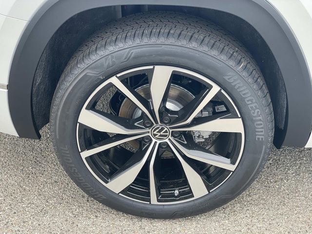 New 2026 Volkswagen Atlas SEL Premium R-Line image 30