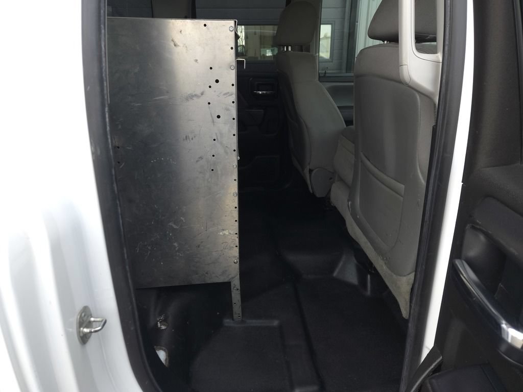 Used 2015 Chevrolet Silverado 2500 W/T RWD image 21