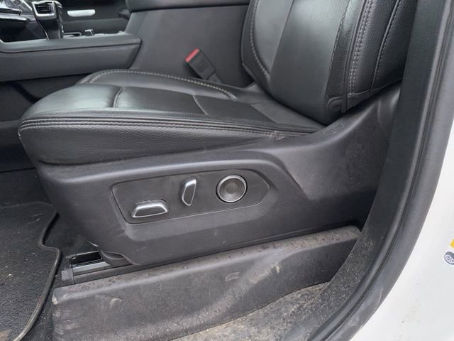 Used 2024 GMC Sierra 1500 Denali w/ Technology Package AWD/4WD image 37