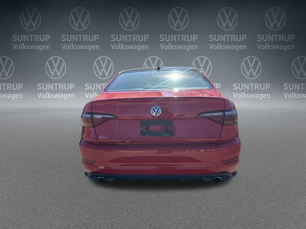 Used 2019 Volkswagen Jetta GLI image 4