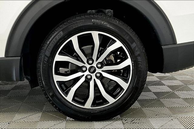 Used 2023 Ford Explorer ST-Line image 8