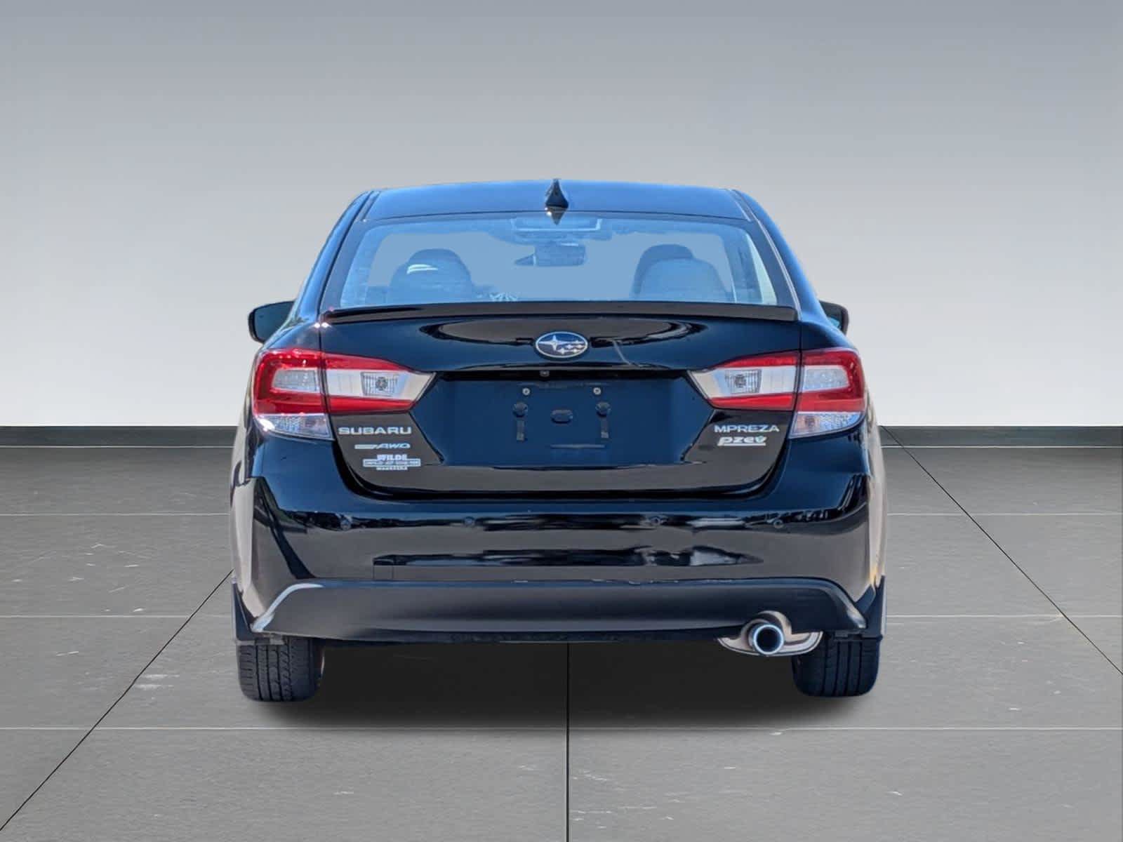 Used 2017 Subaru Impreza 2.0i Limited w/ Moonroof/BSD & Rcta/Eyesight AWD/4WD image 4