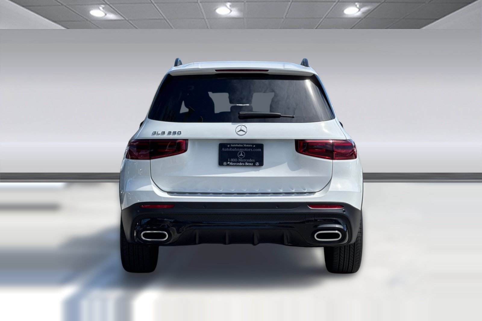 Used 2024 Mercedes-Benz GLB 250 image 10