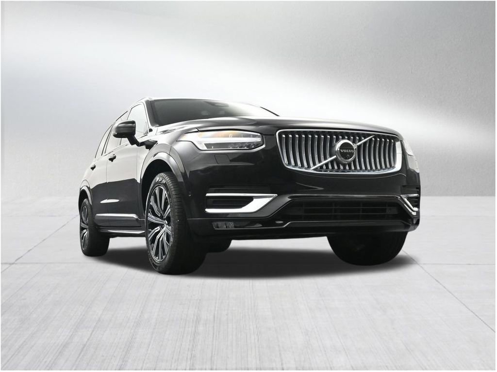 Used 2024 Volvo XC90 B6 Plus AWD/4WD image 31