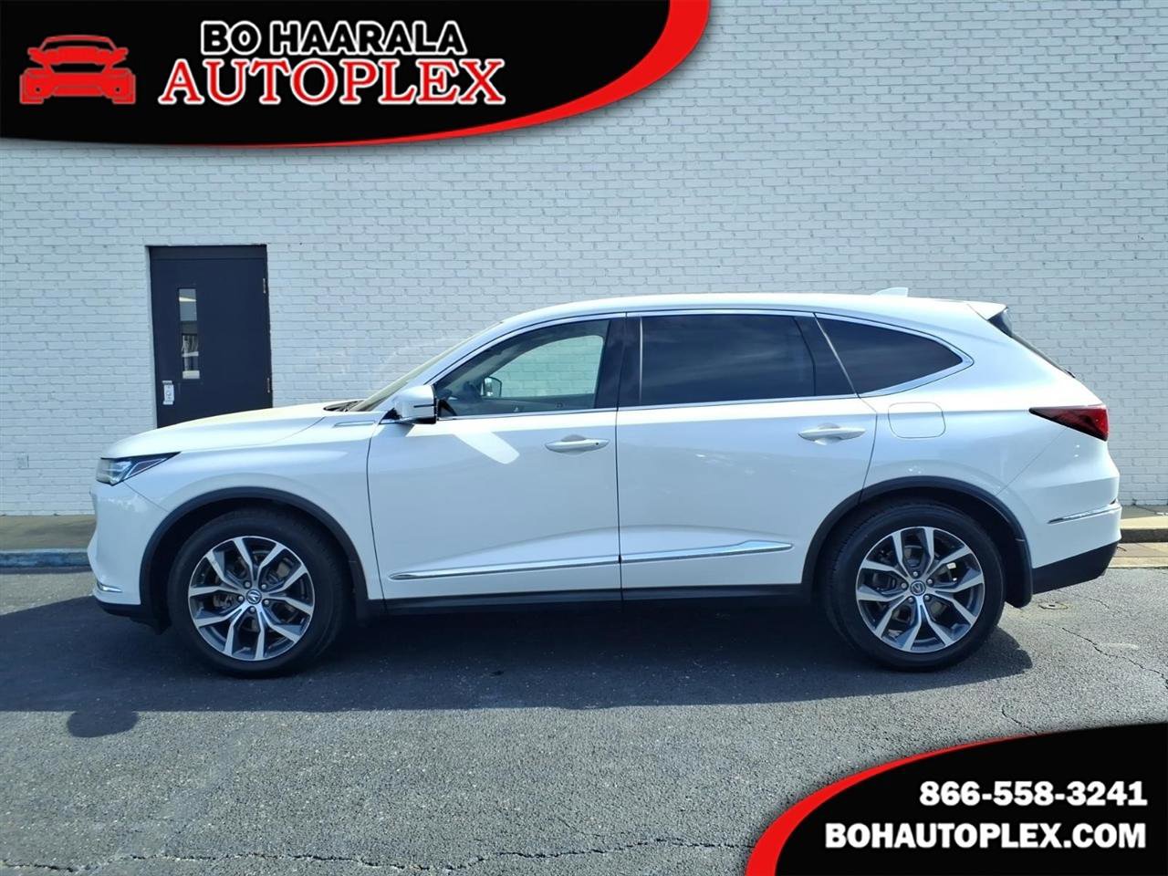 Used 2023 Acura MDX FWD w/ Technology Package image 1
