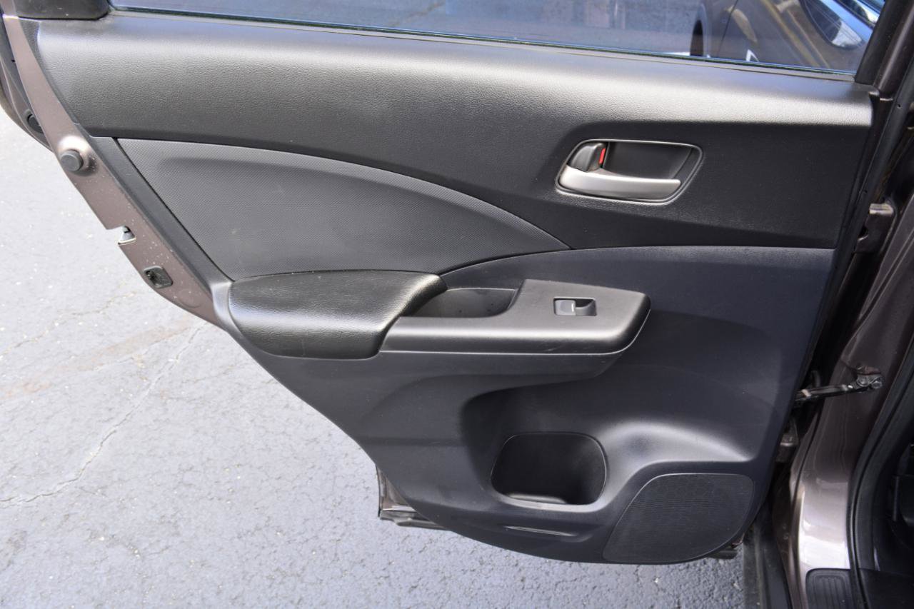 Used 2015 Honda CR-V LX image 11