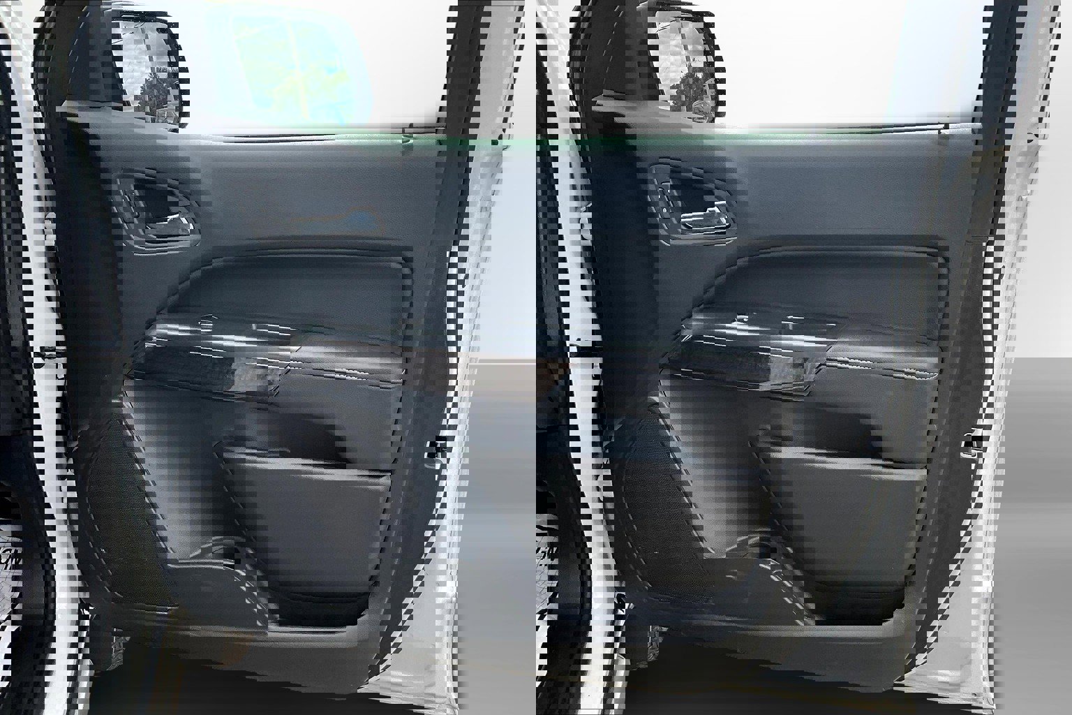 Used 2022 GMC Canyon Elevation image 26