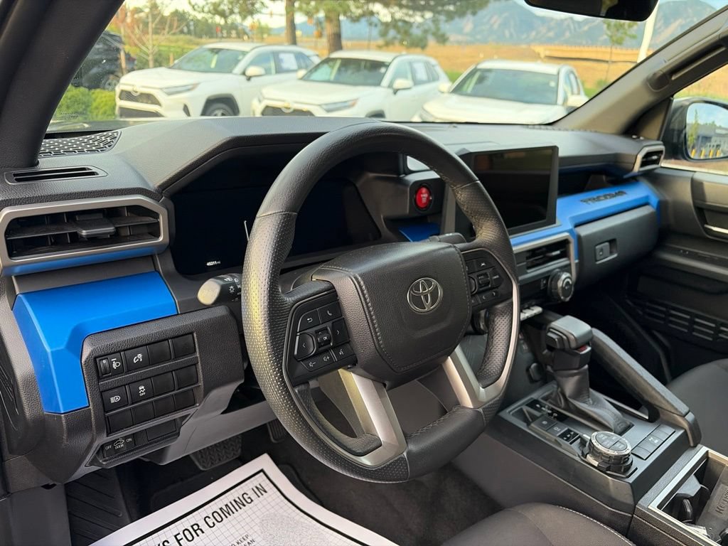 Used 2025 Toyota Tacoma TRD Off-Road AWD/4WD image 21