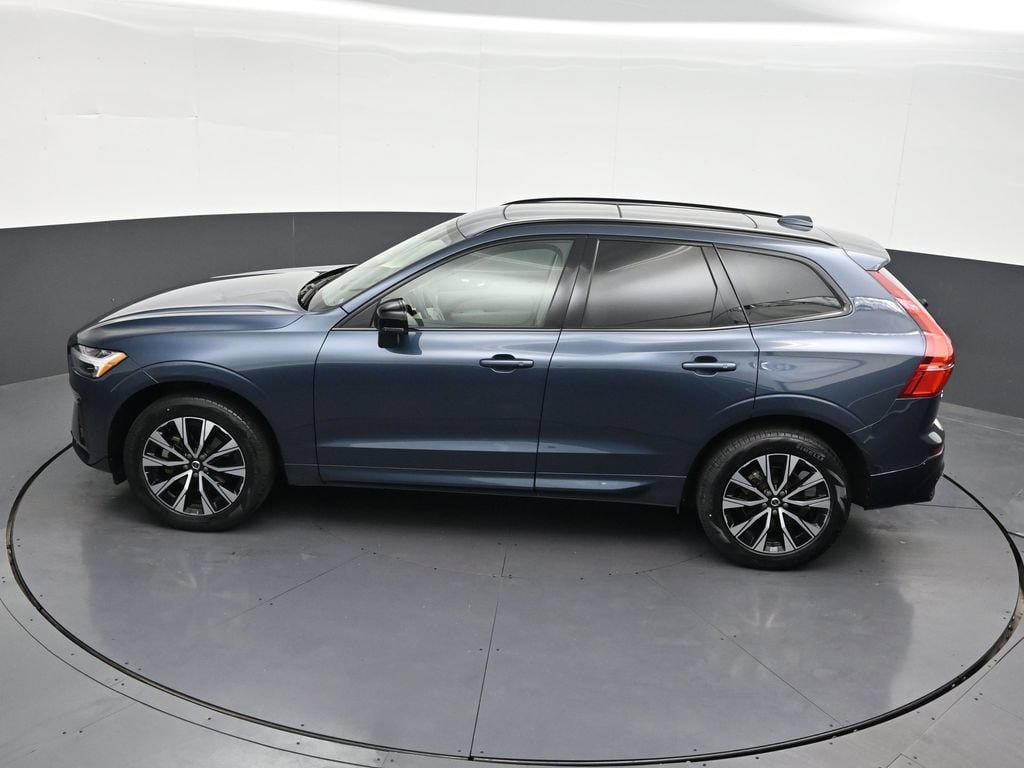 Certified 2024 Volvo XC60 B5 Core w/ Protection Package Premier AWD/4WD image 18