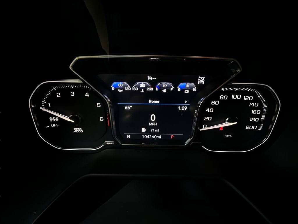 Used 2021 GMC Yukon XL SLT w/ SLT Luxury Package image 17